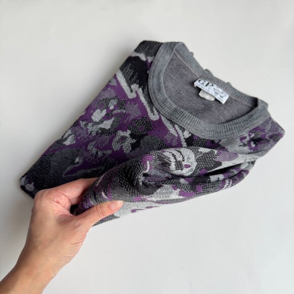 Abstract Gray/Purple Sweater Vintage C.P. Top - Picture 15 of 17